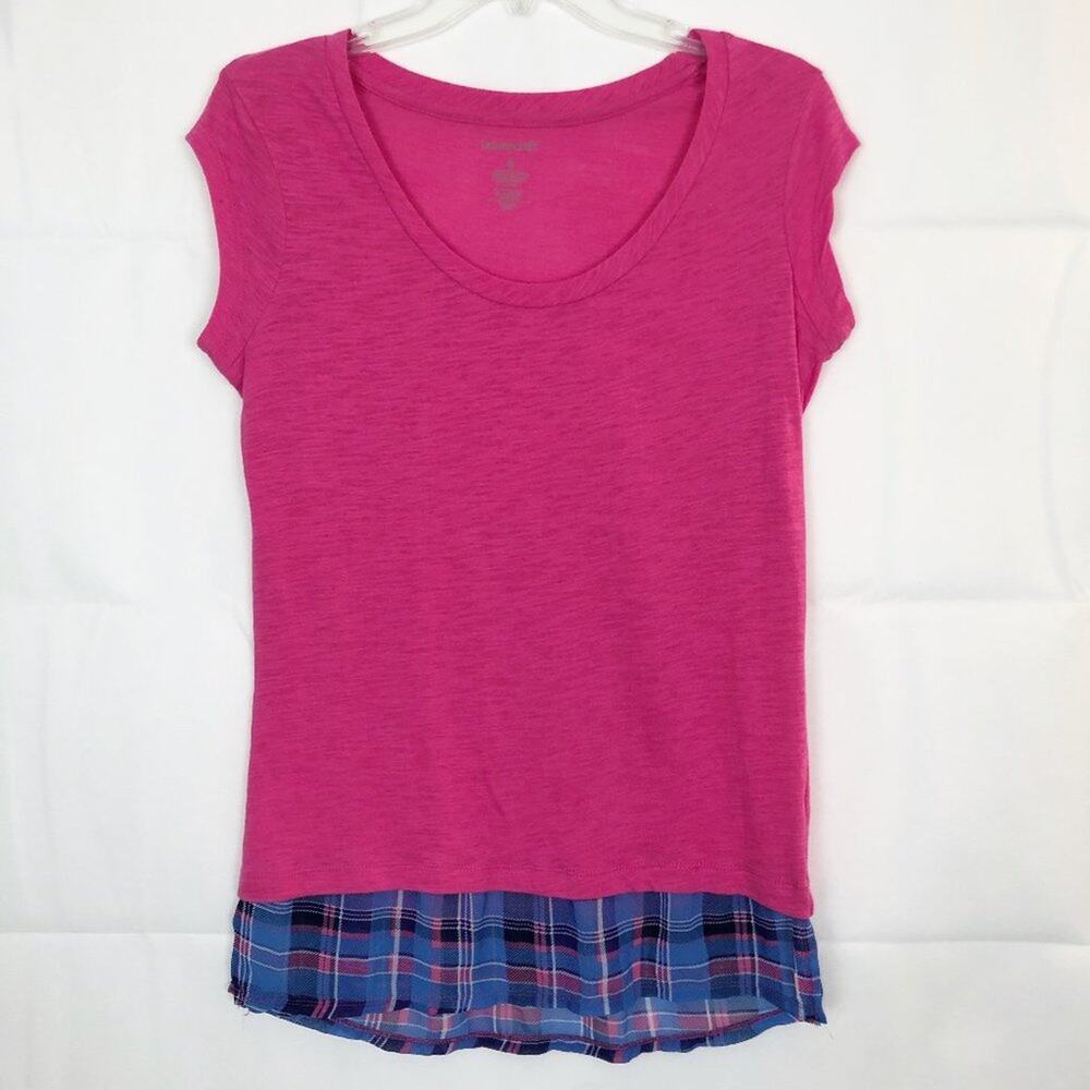 BoxerCraft Short Sleeve Faux Layered Fuchsia top Size S